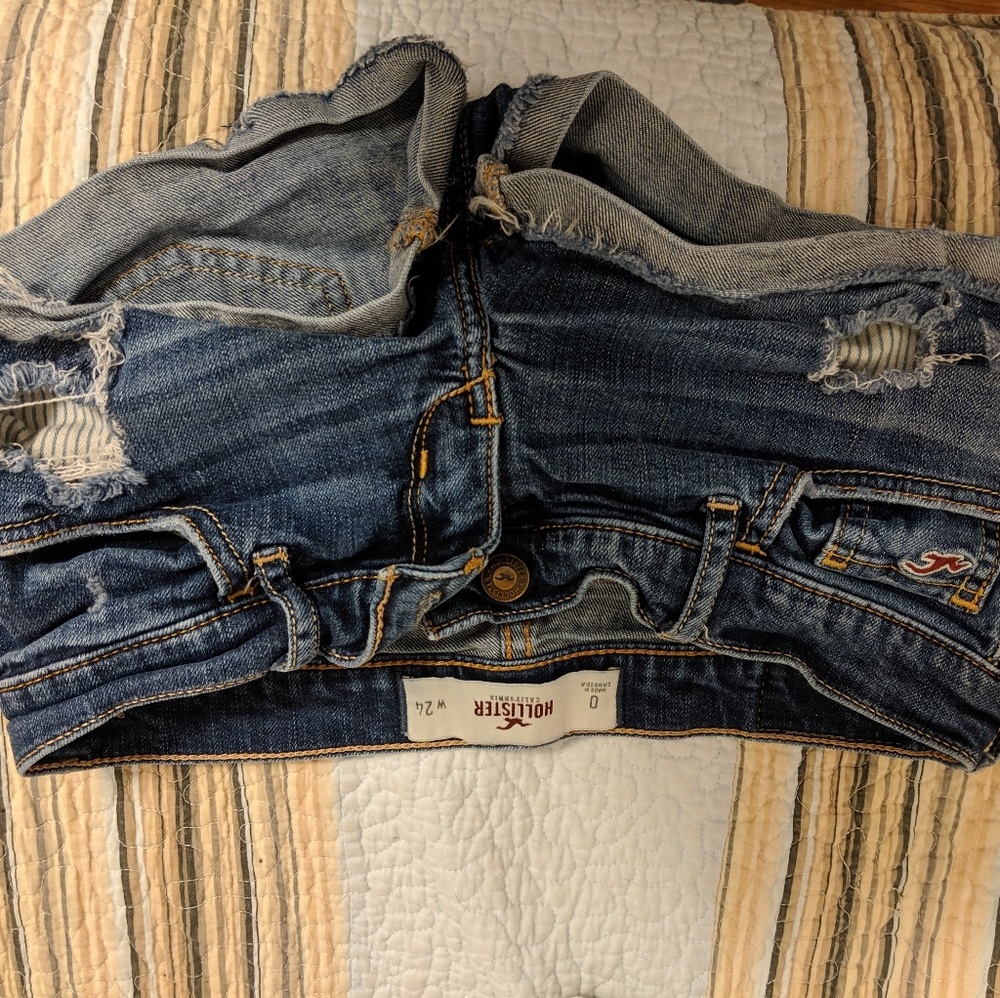 Hollister destroyed shorts